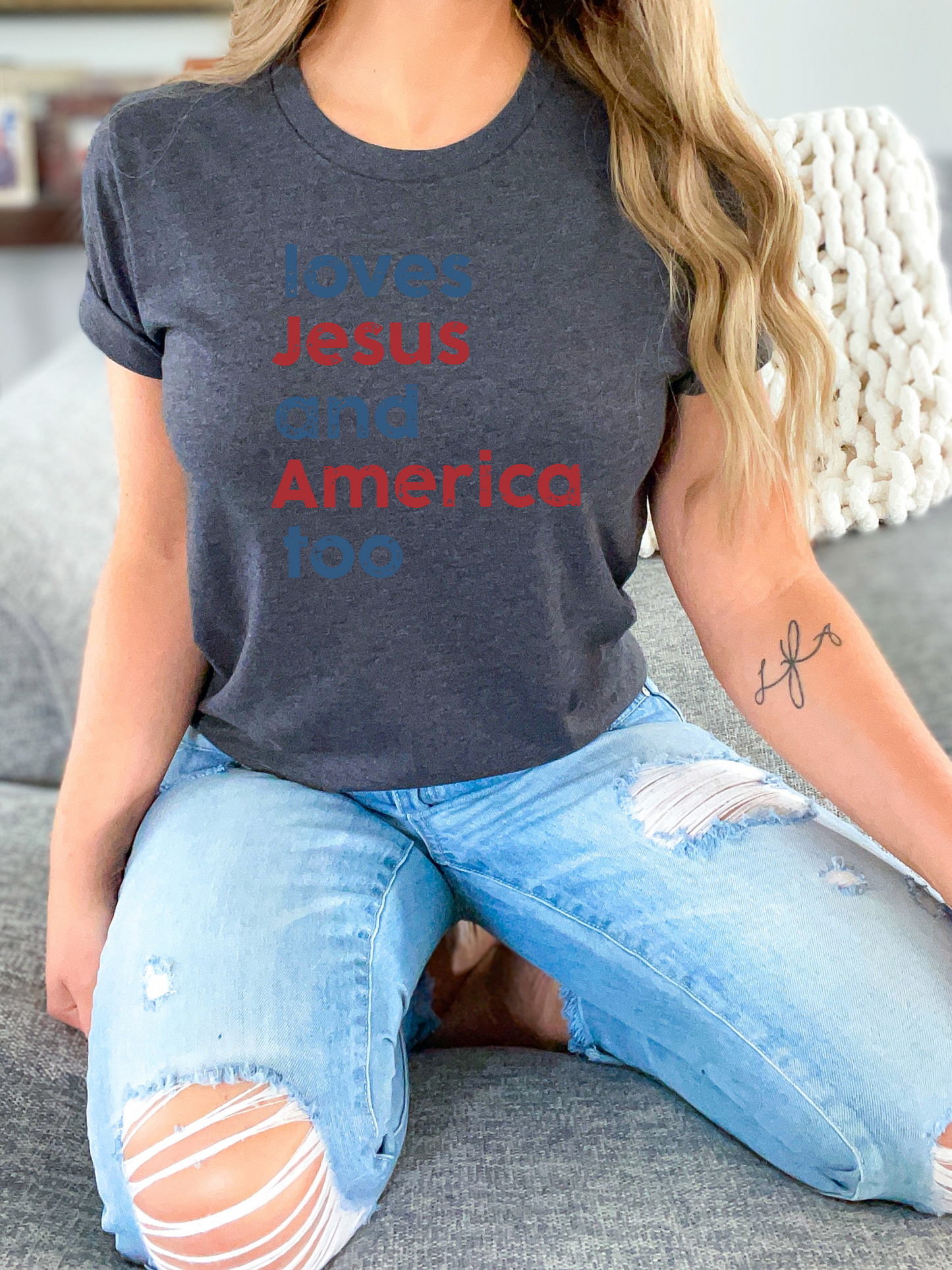 LOVES JESUS AND AMERICA TOO