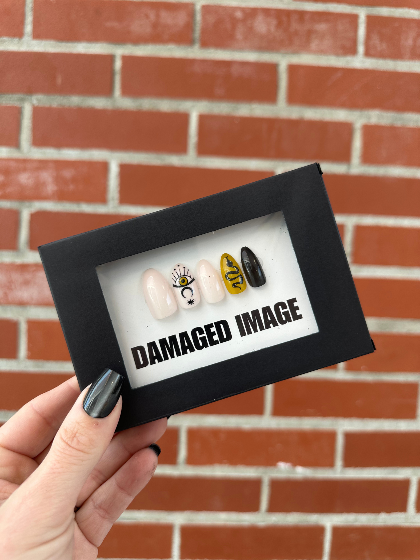DAMAGED MANI-FESTATION