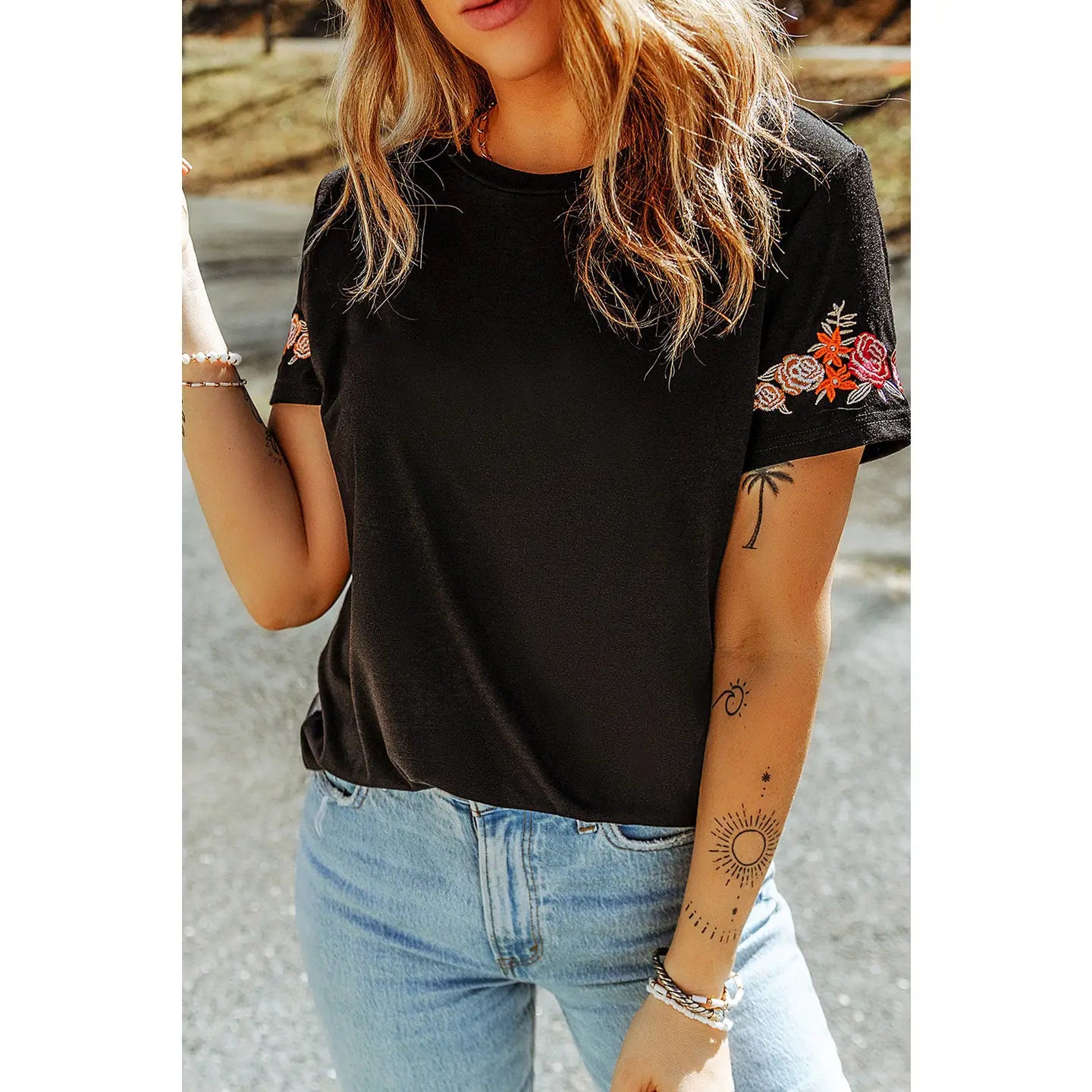 Floral Embroidered Short Sleeve T-Shirt